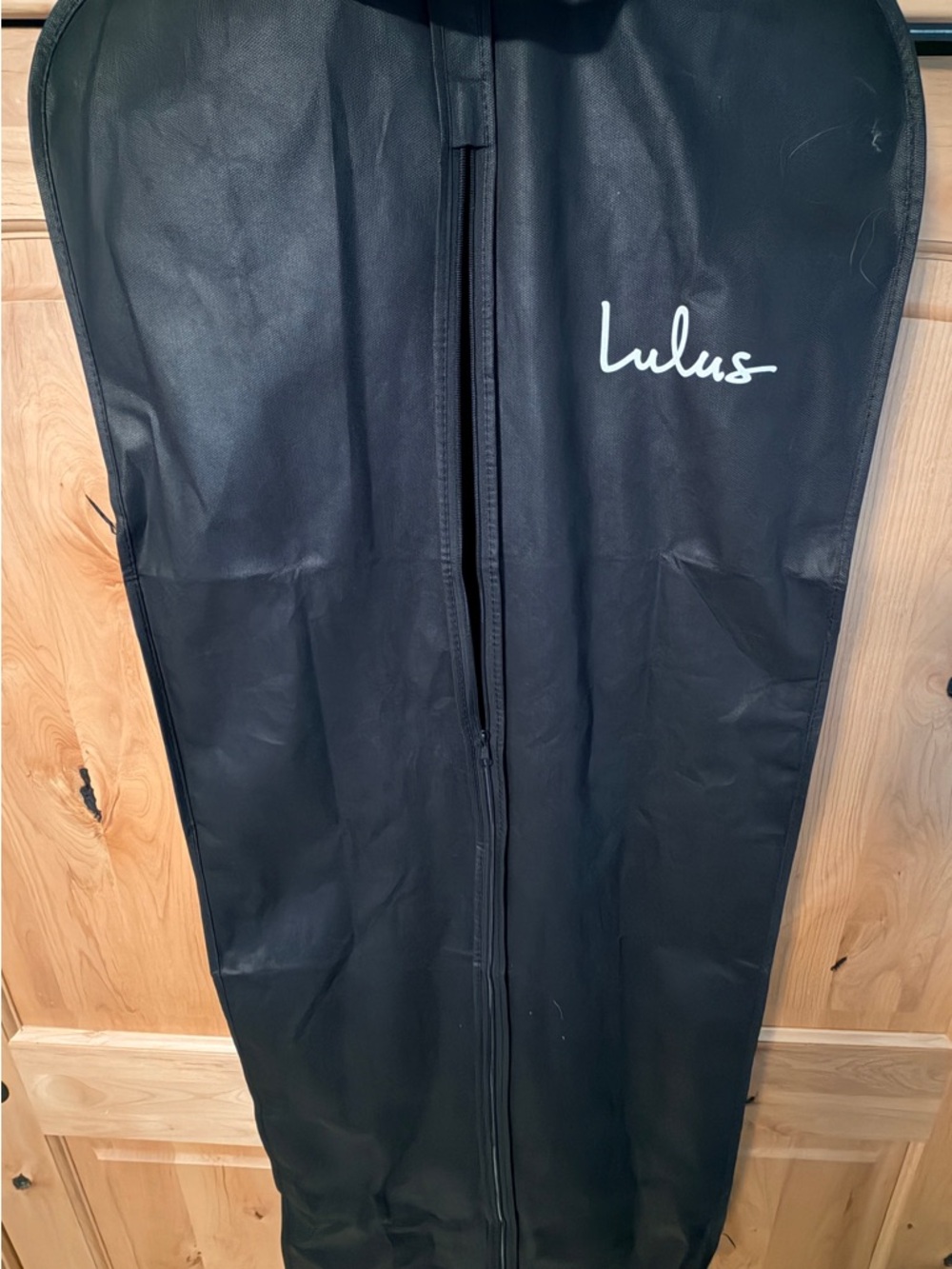 Lulu's Black Garment Bag
